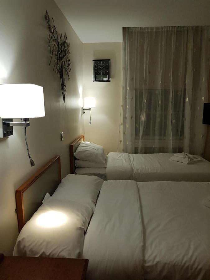 Linden Tree Bed and Breakfast Gloucester Exterior foto
